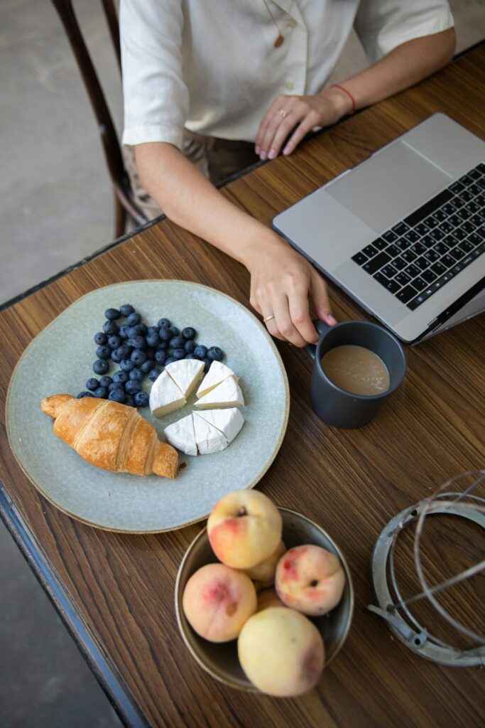 Mindful Snacking to Power Through Your Day